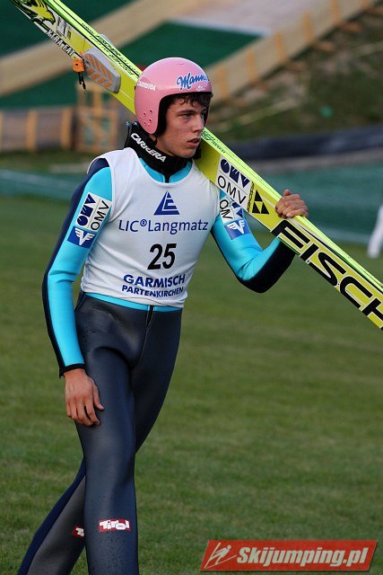 096 Lukas Mueller